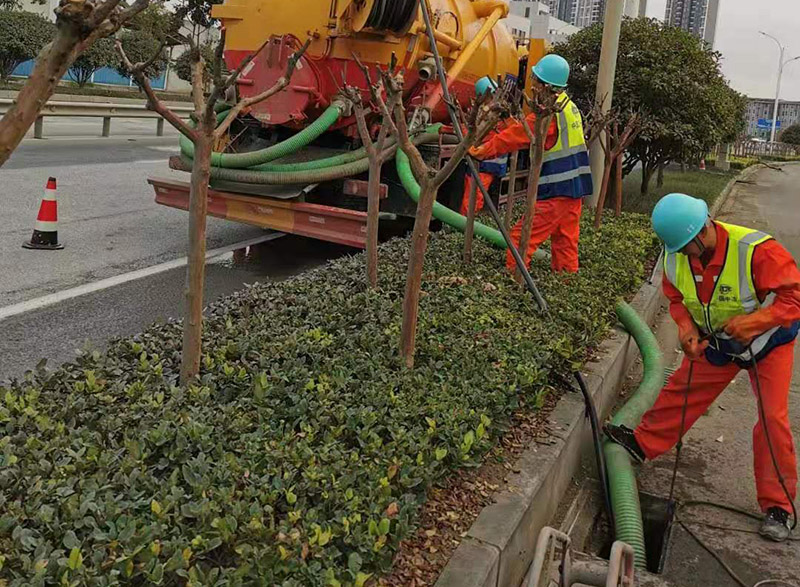 江汉市政管道清淤
